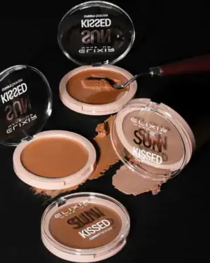 Αντηλιακό κραγιόν Elixir Sun Kissed σε ανοιχτόχρωμη απόχρωση, ιδανικό για καλοκαιρινές εμφανίσεις.